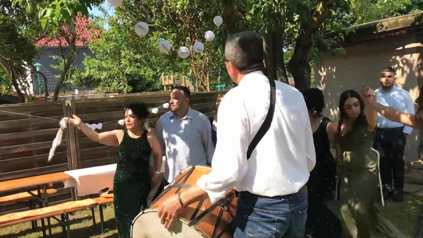 Davul zurnacı halay